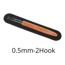 Load image into Gallery viewer, Profeesional Dreadlock Crochet Bamboo Handle Hook 0.5Mm 0.75Mm 1-Hook 2-Hooks 3-Hooks Needle For Dreads Lock Needle 1Pcs/Set
